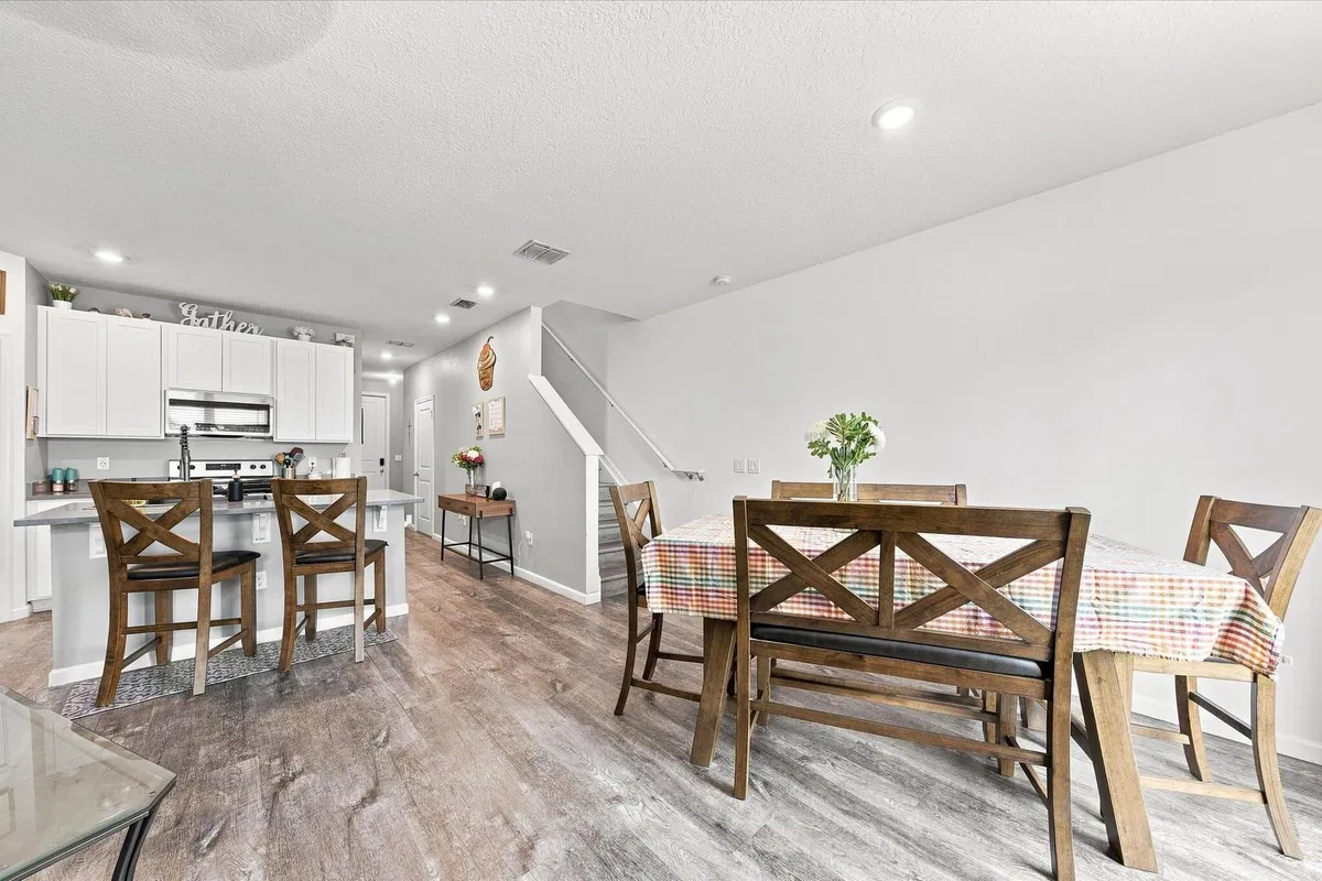 Residence photo 10