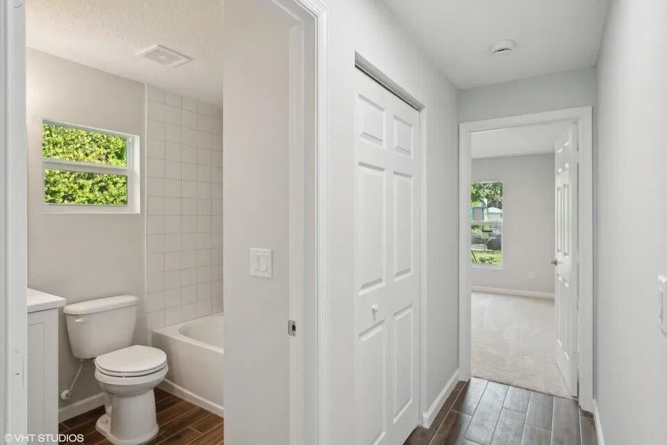 West Palm Beach Residence photo 13