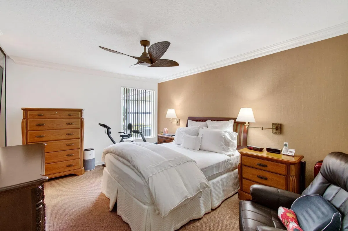 Residence photo 40