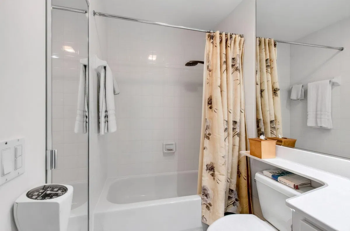 Residence photo 43