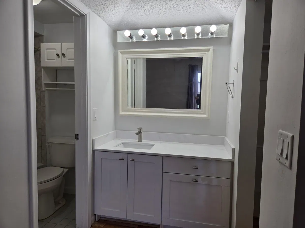  Unit 2140 photo 13