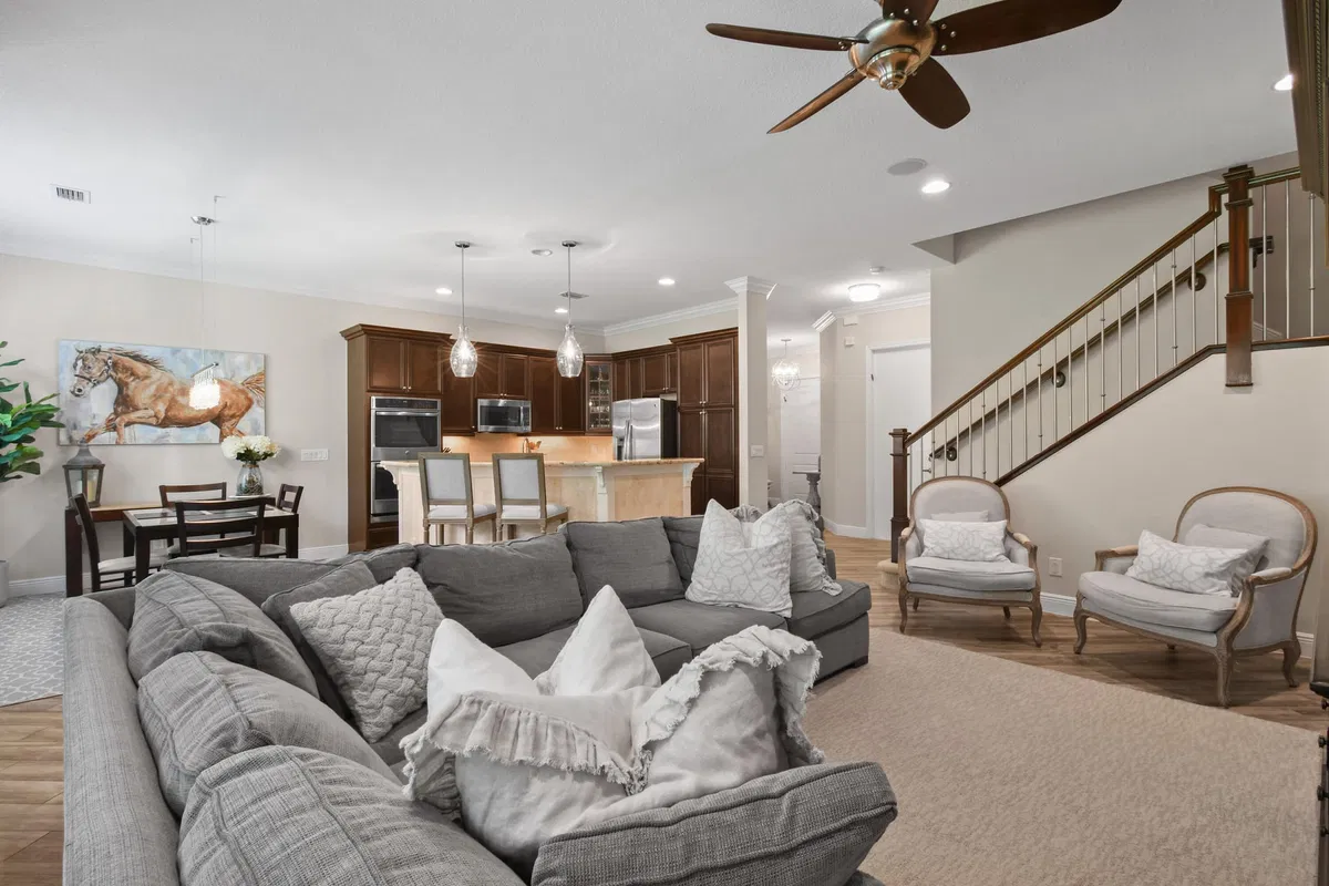  Residence photo 10