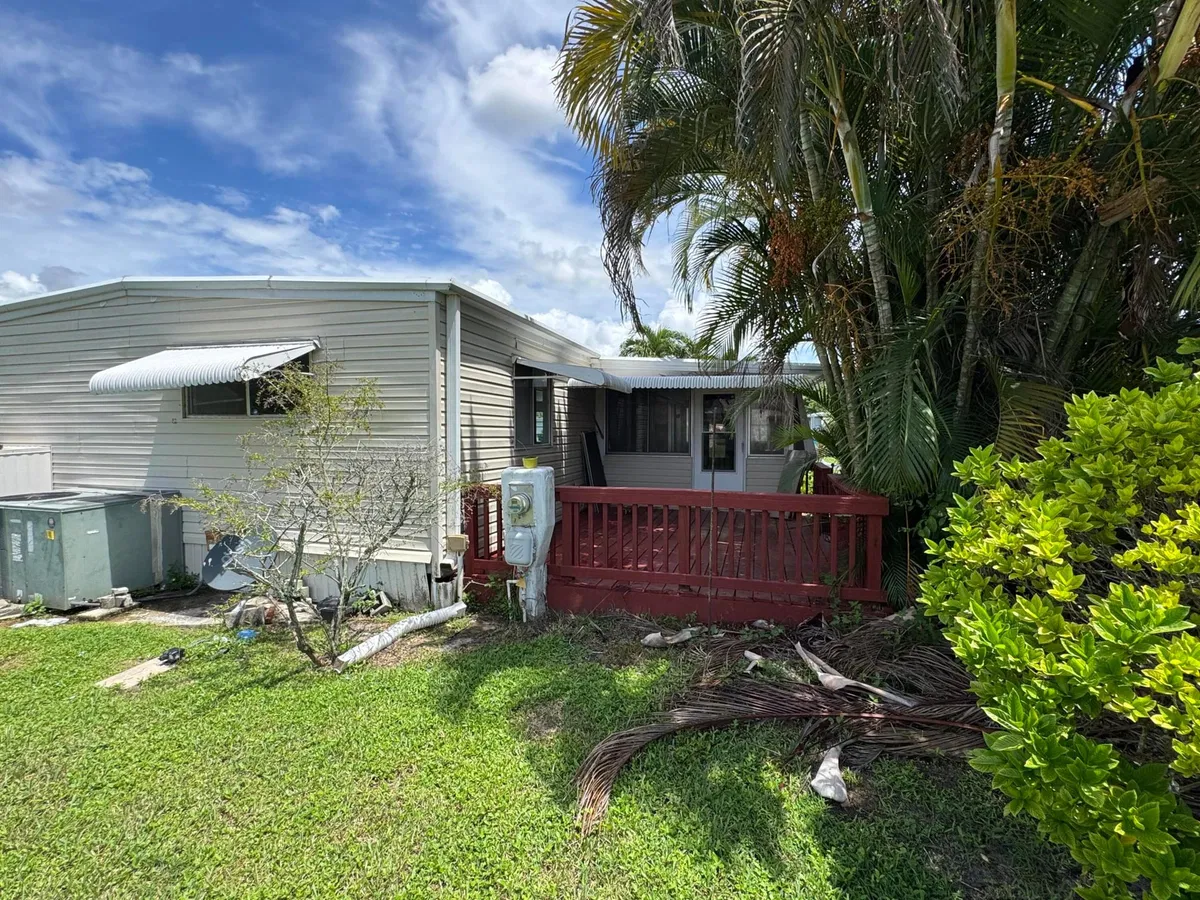 Residence photo 34