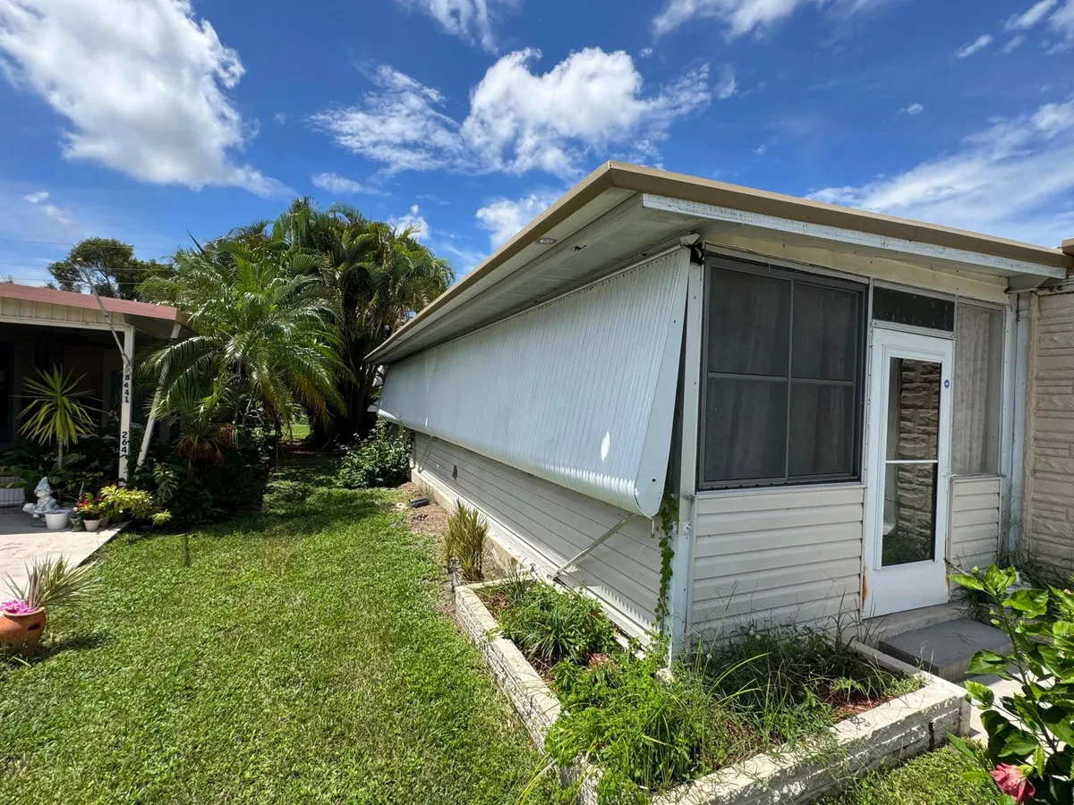Residence photo 37
