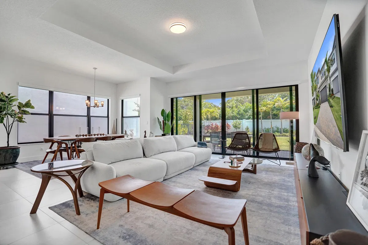 Residence photo 19