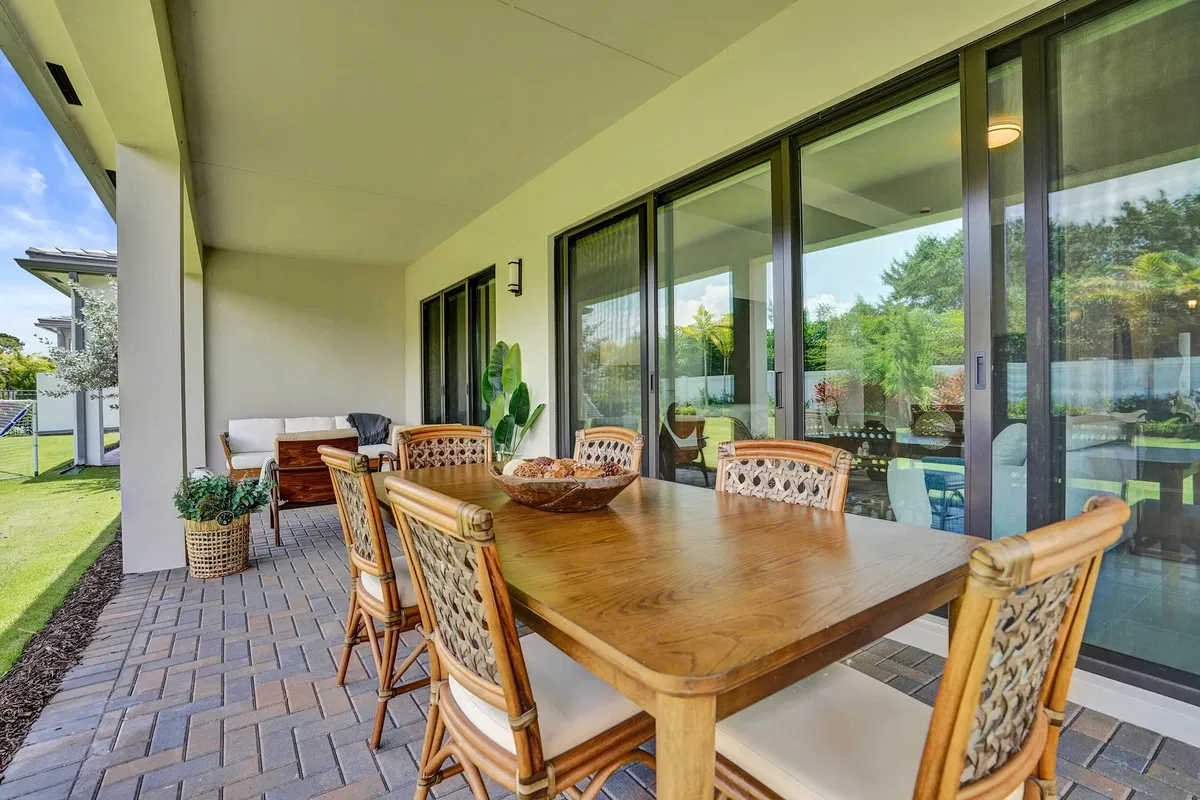 Residence photo 46