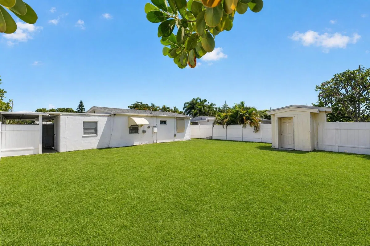 Residence photo 7