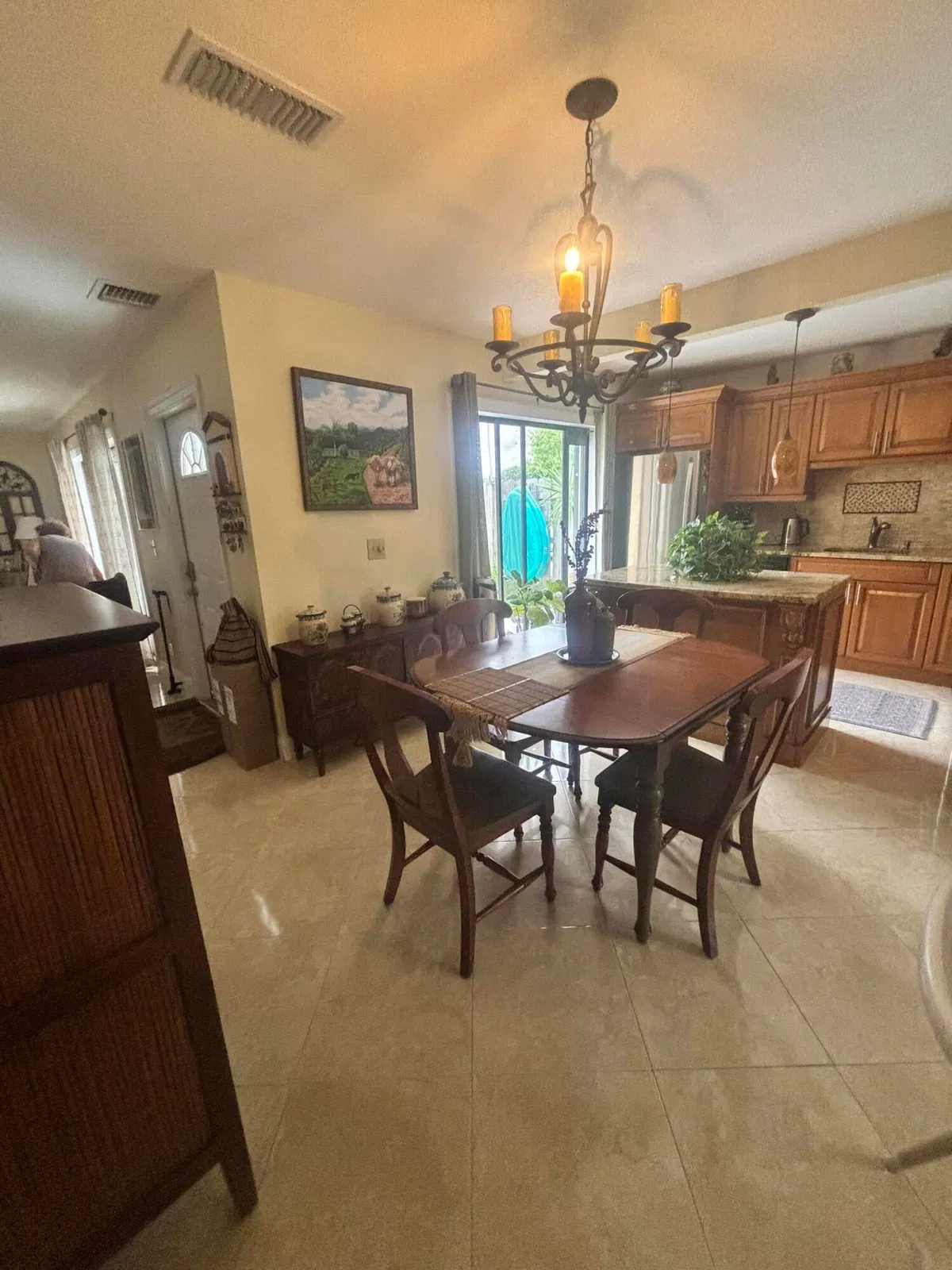 Residence photo 37