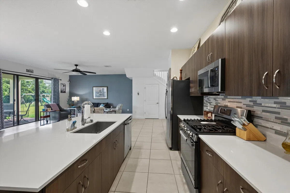 Residence photo 13