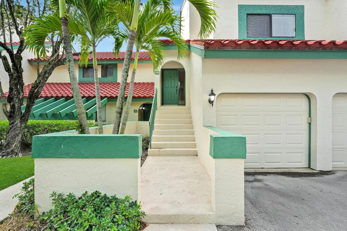 PGA National Palm Beach Gardens Unit G