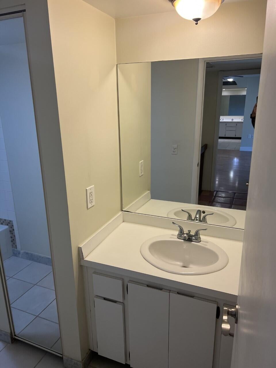 Residence photo 16