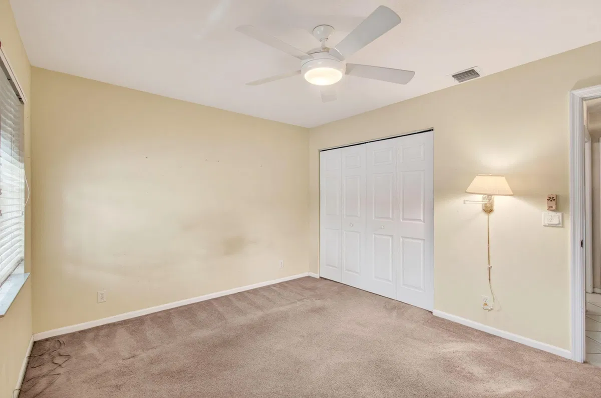  Residence photo 43