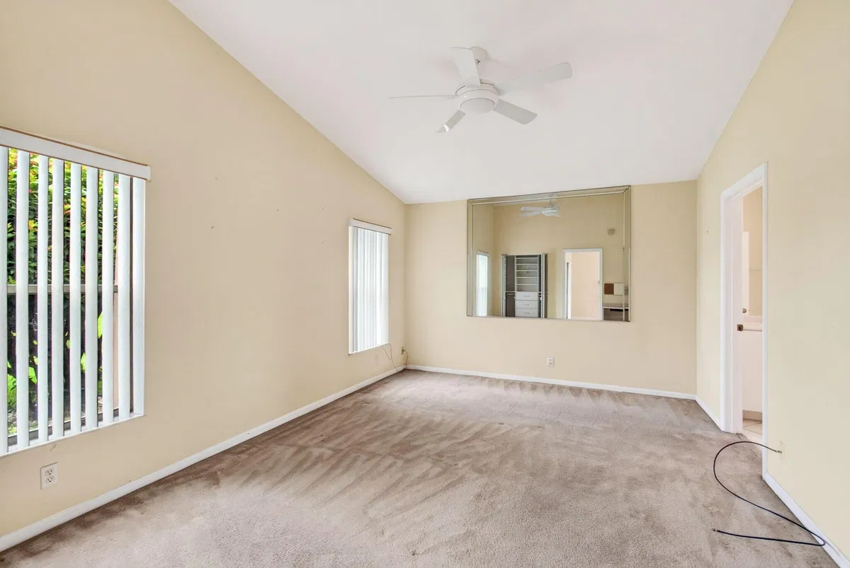  Residence photo 46