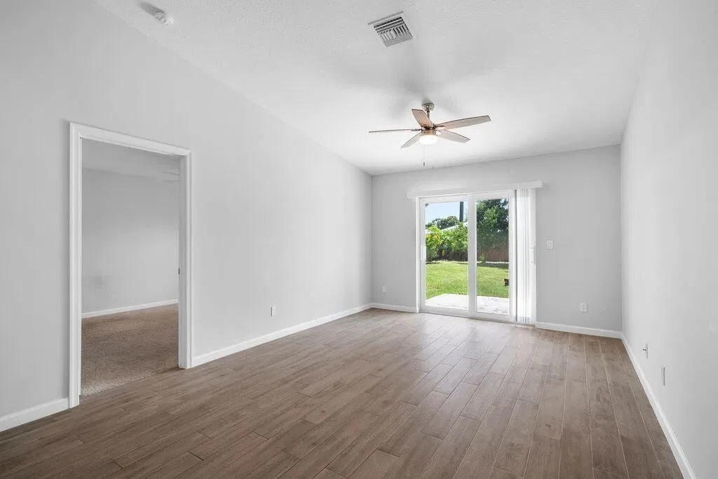  Residence photo 13