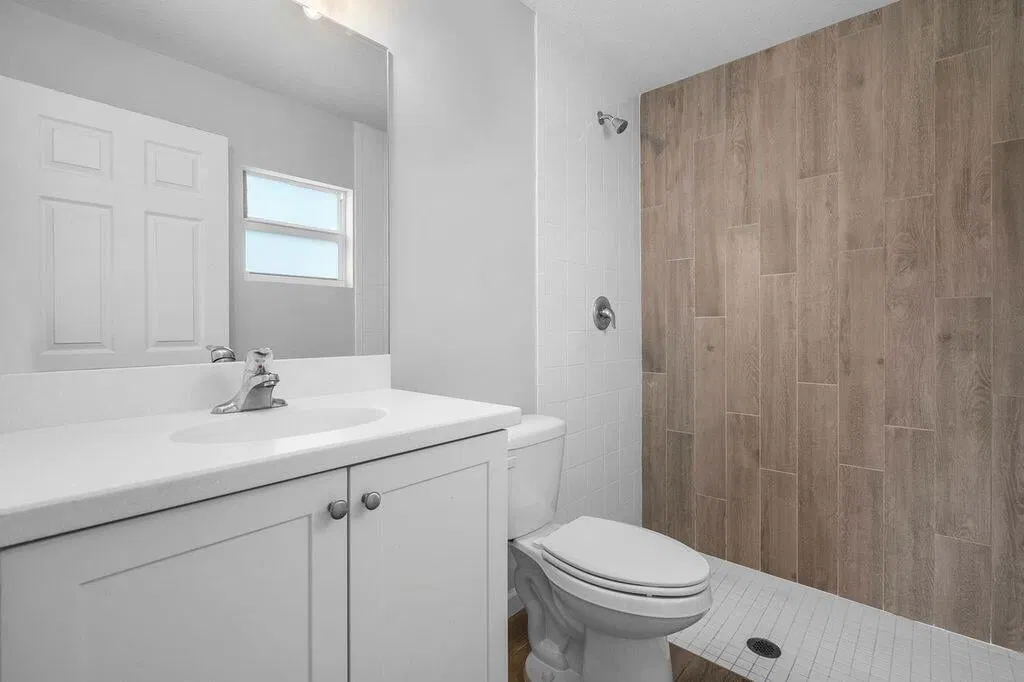  Residence photo 16