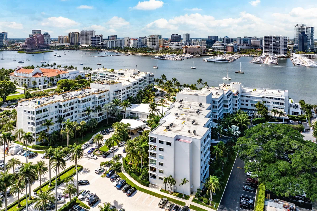 Palm Beach Towers, Palm Beach Unit 526B photo 22
