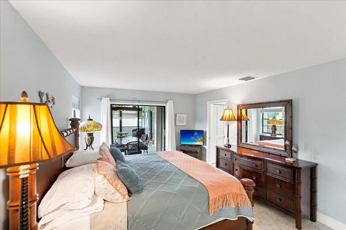  Residence photo 19