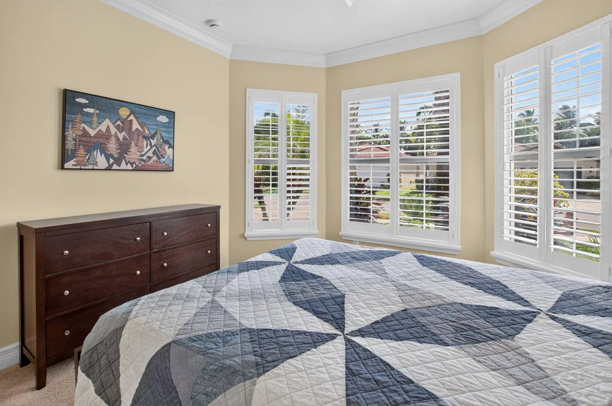 Residence photo 46