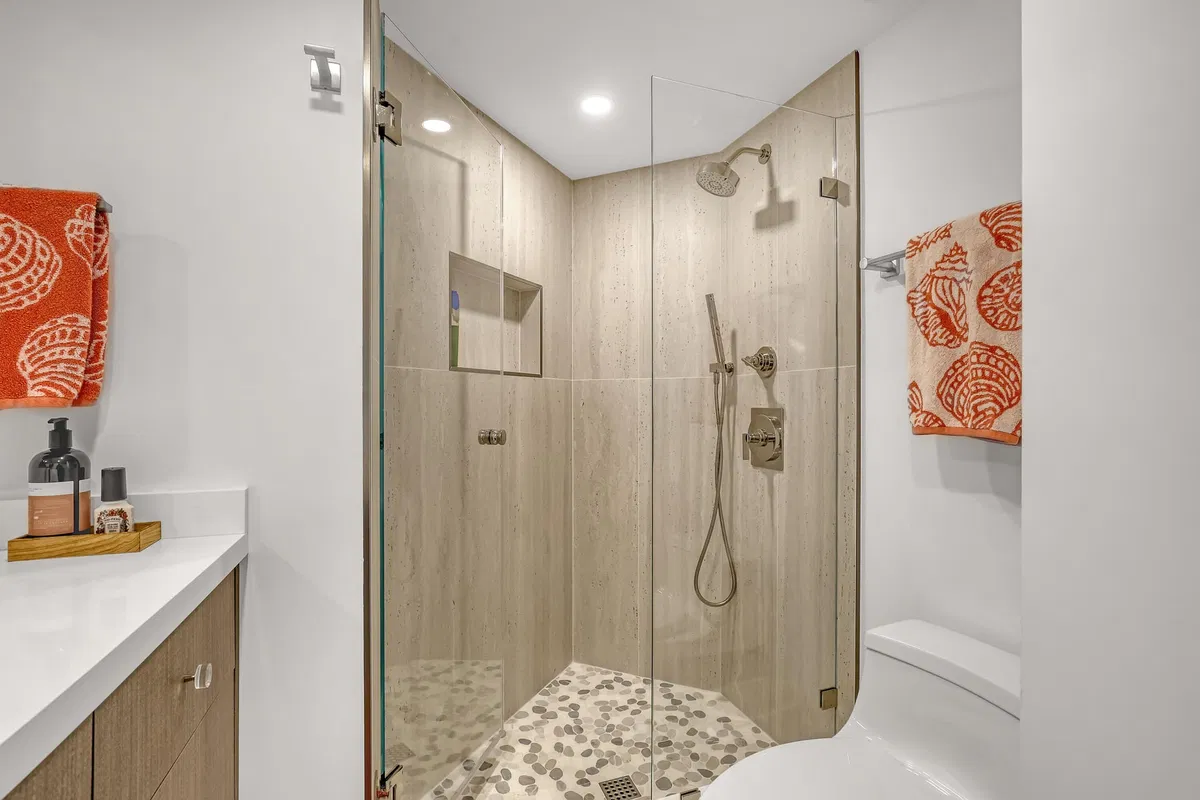 Corniche Singer Island Unit 1703 photo 25