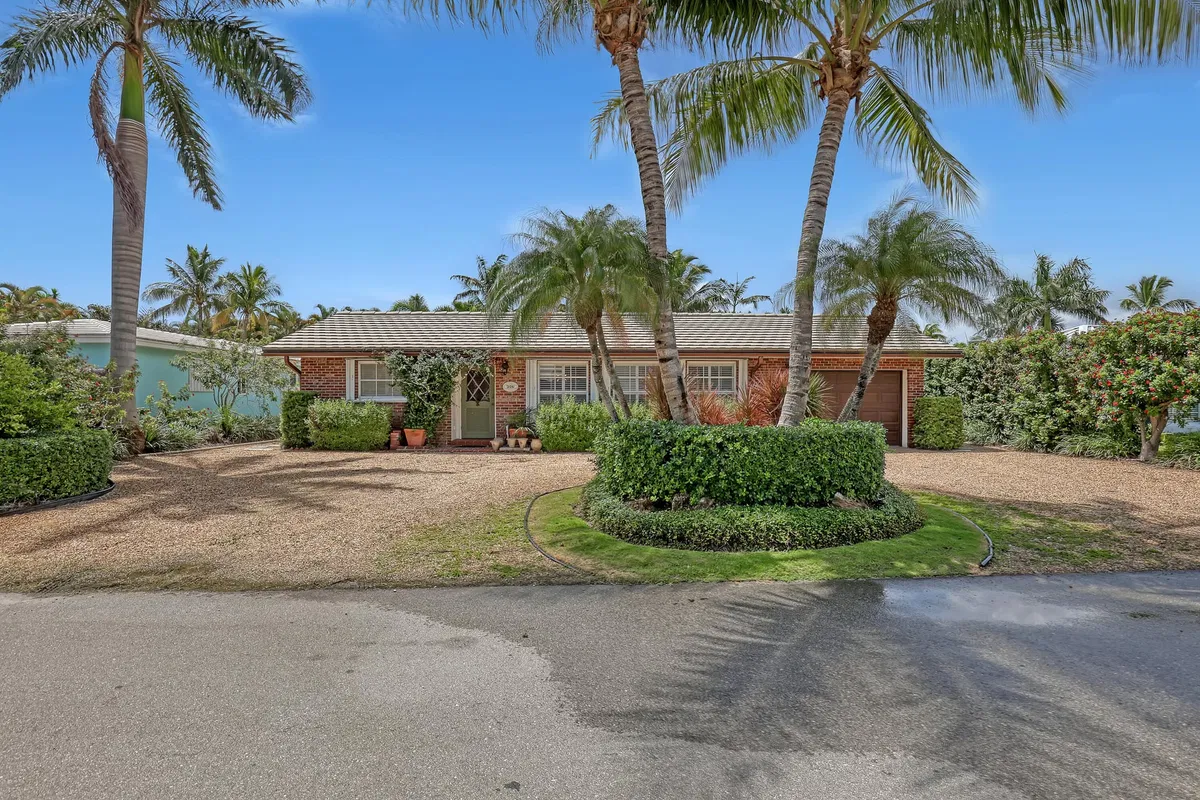 Palm Beach Shores Residence photo 7