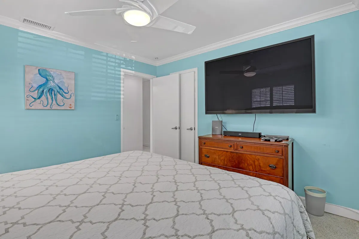 Palm Beach Shores Residence photo 31