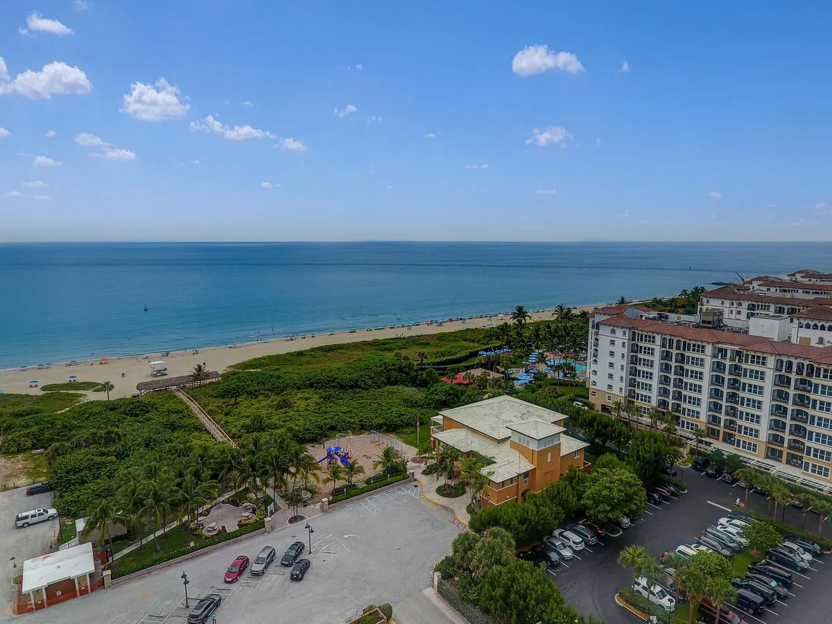 Palm Beach Shores Residence photo 43