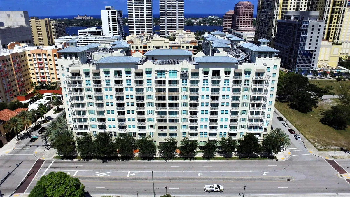 City Palms Unit 315