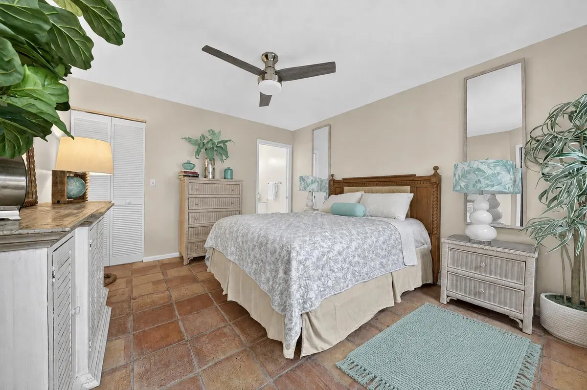 Residence photo 10