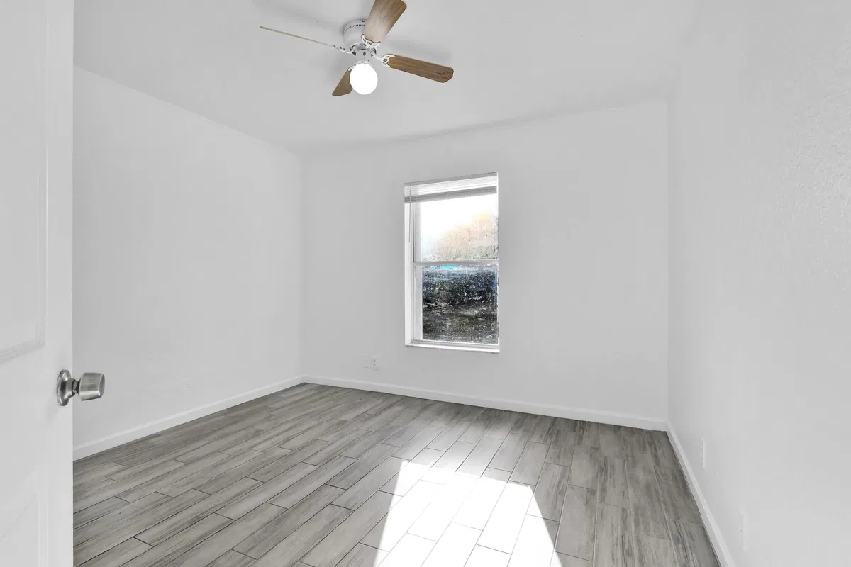 Residence photo 28