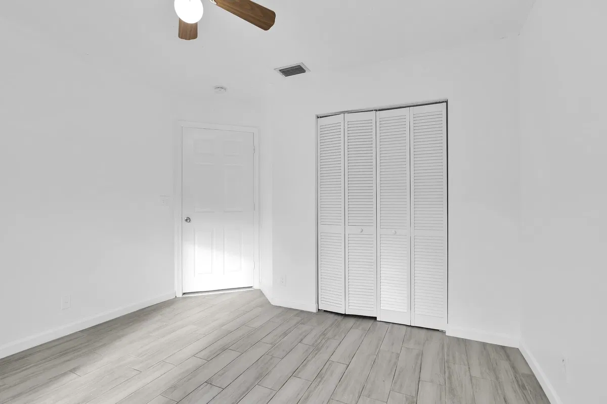 Residence photo 31
