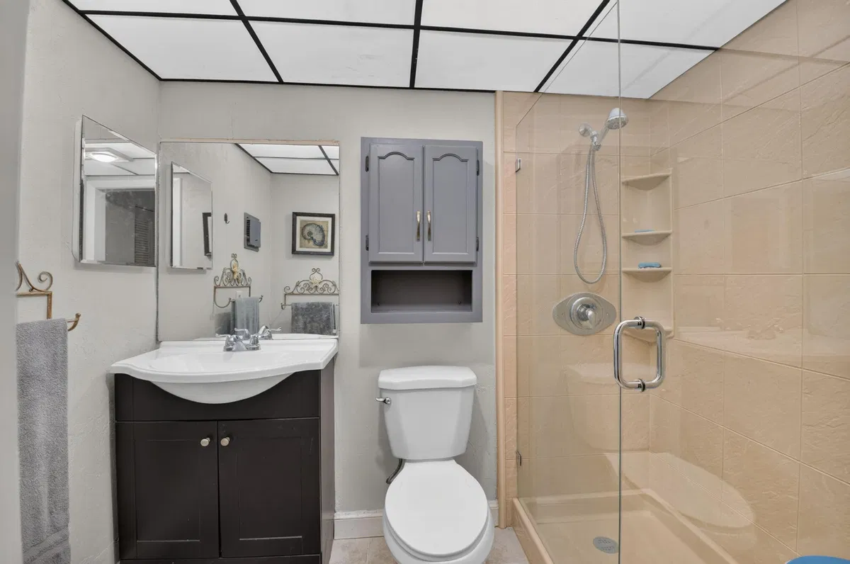 Residence photo 10