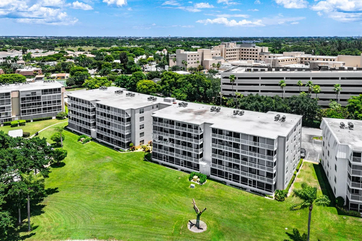  Unit 204 photo 40