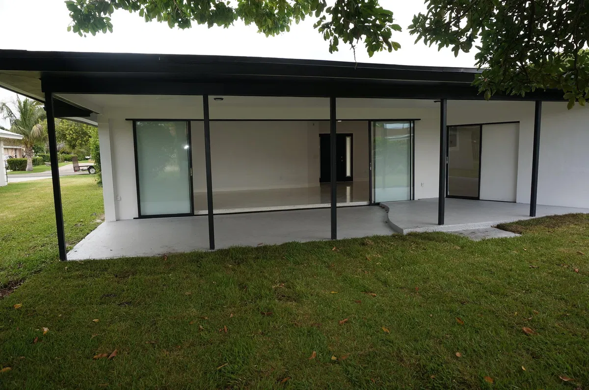 West Palm Beach Residence photo 22