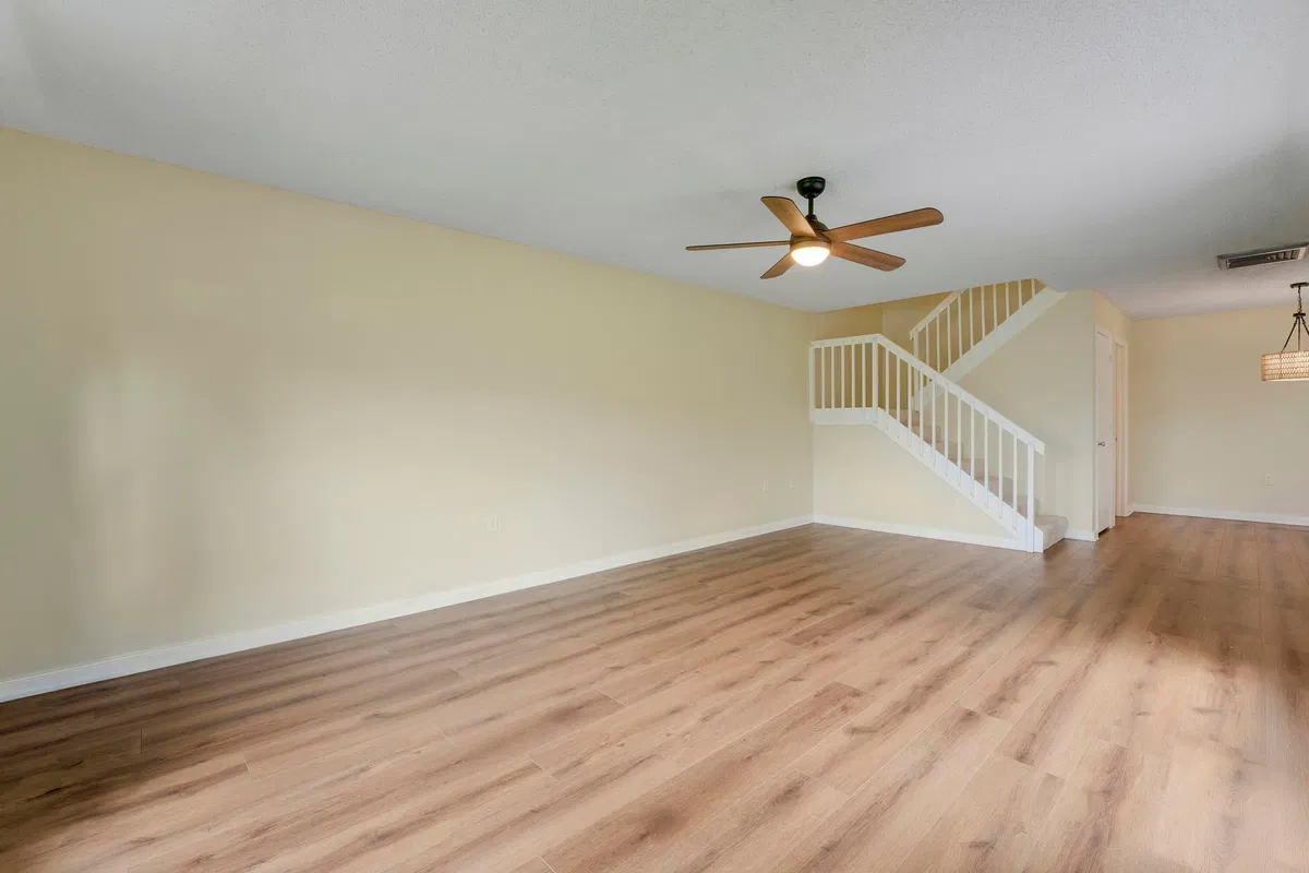  Residence photo 10