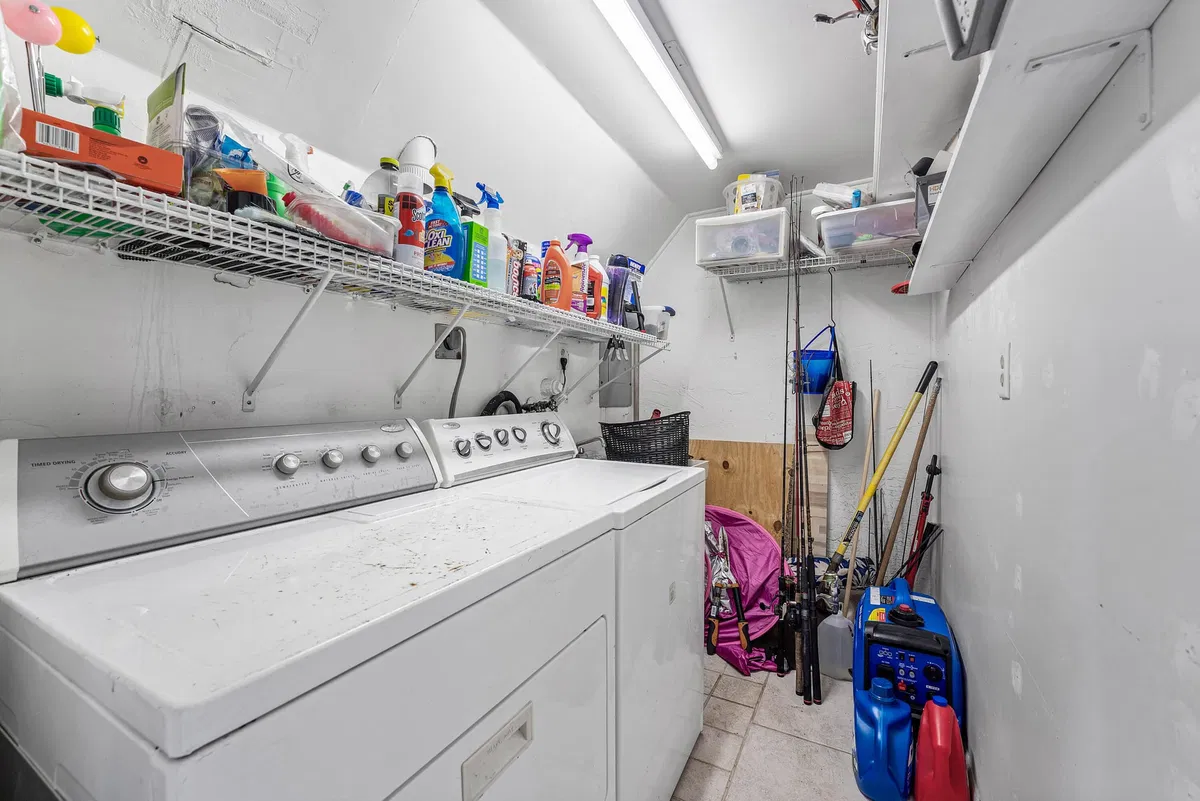 Unit 58a photo 25