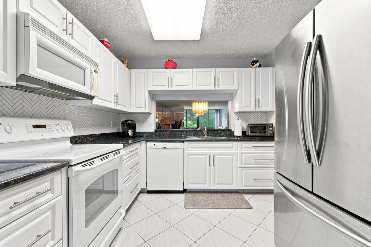 Residence photo 7