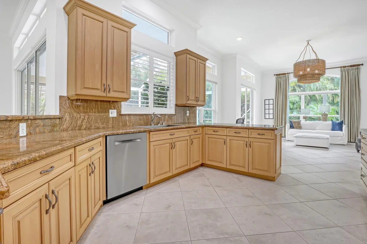 PGA National Palm Beach Gardens Residence photo 13
