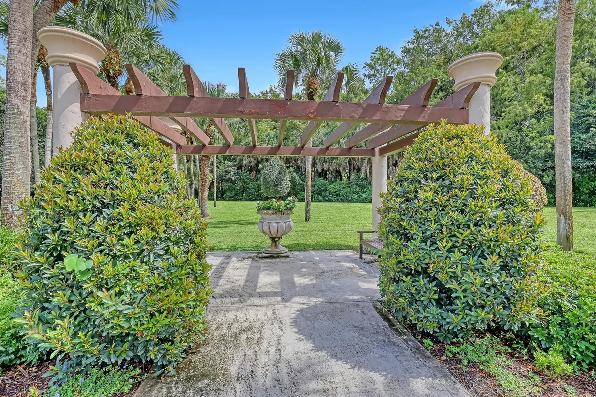 PGA National Palm Beach Gardens Residence photo 46