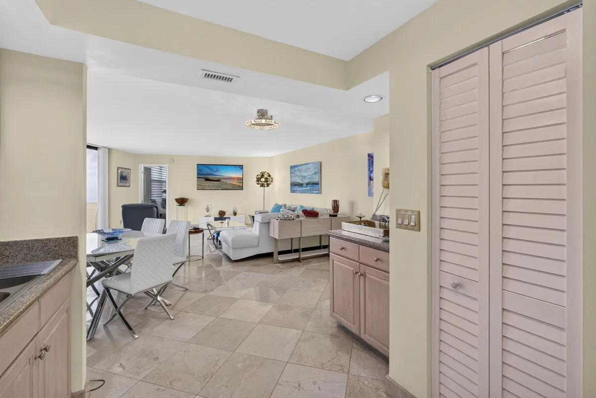Singer Island Unit A-10D photo 16