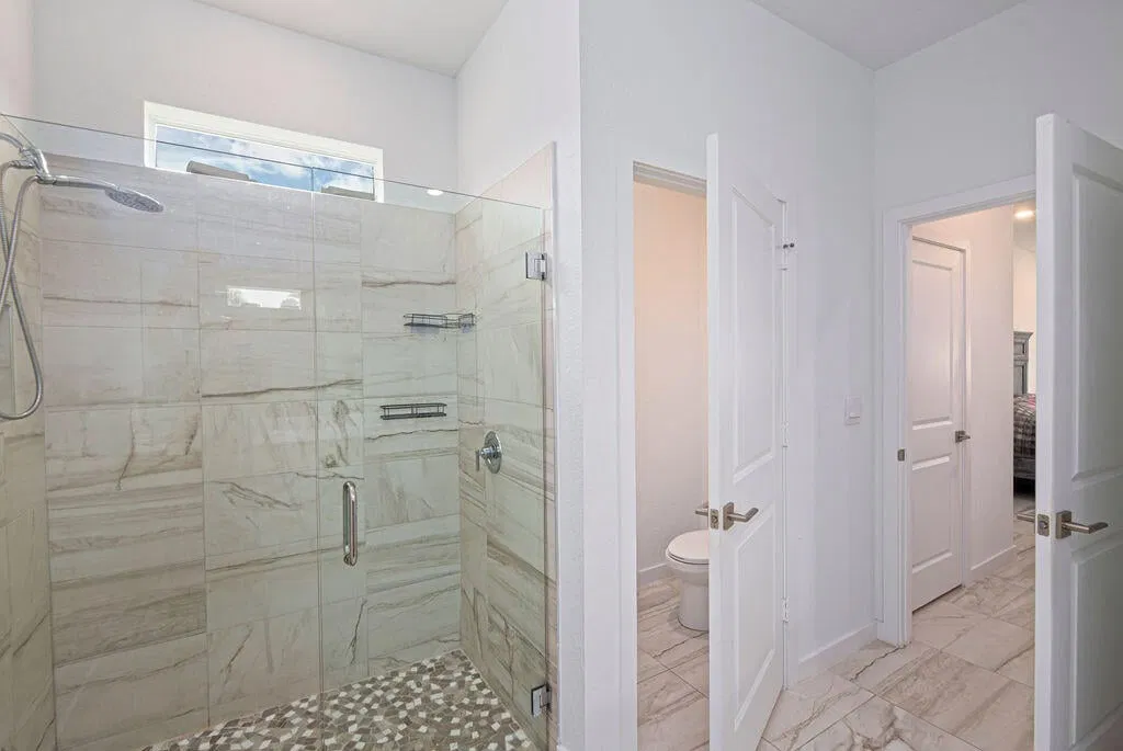Residence photo 19