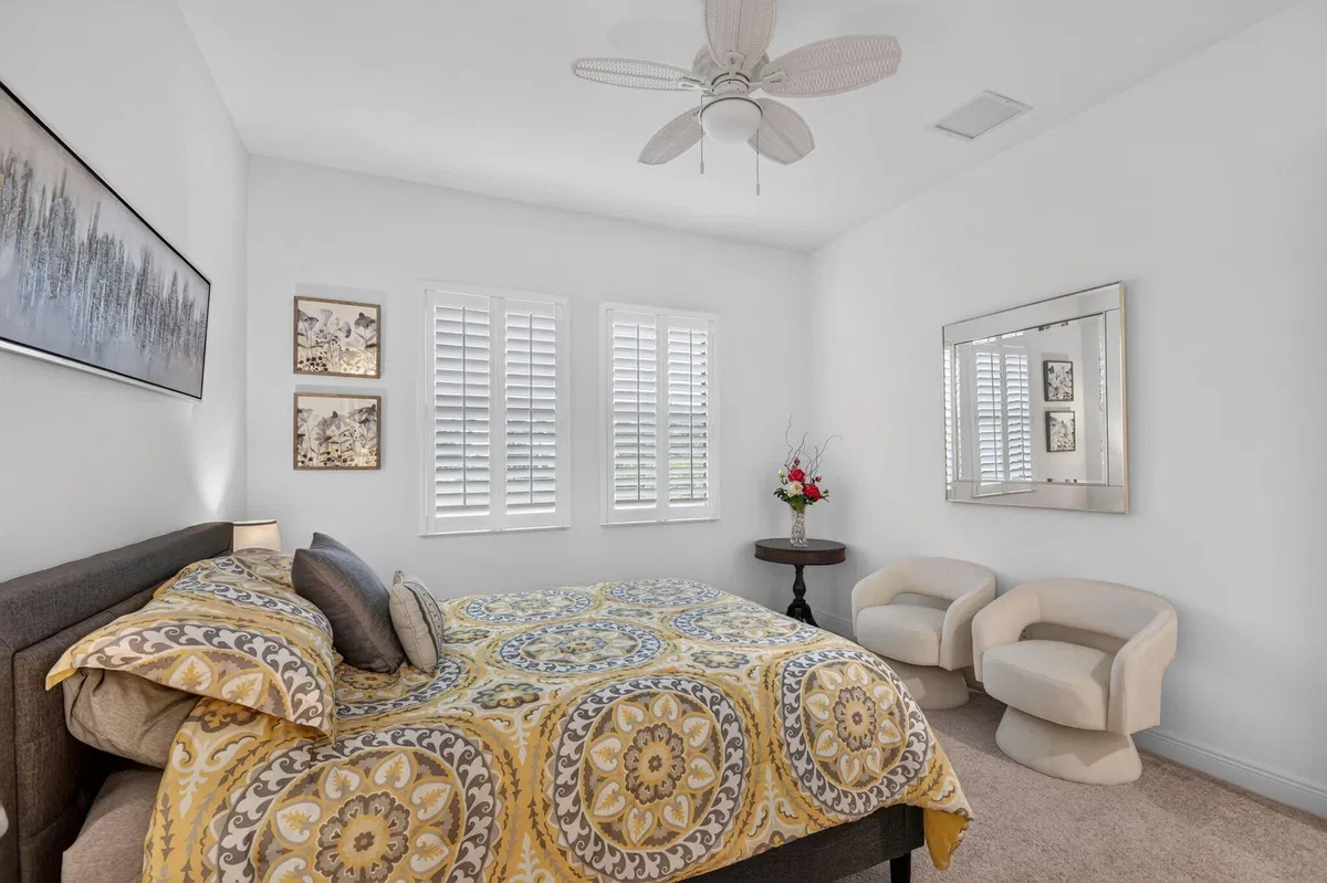 Residence photo 46