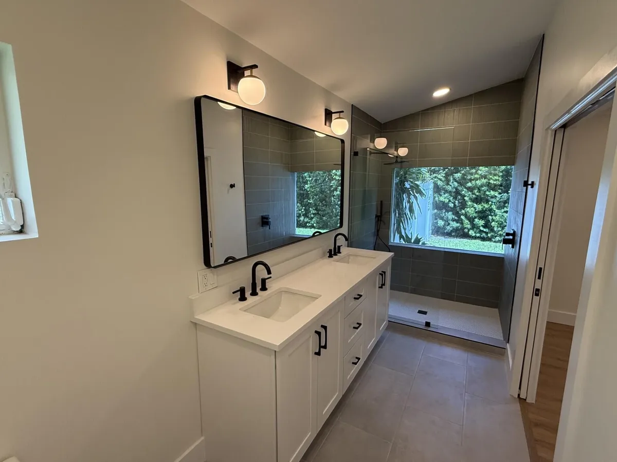 Residence photo 10