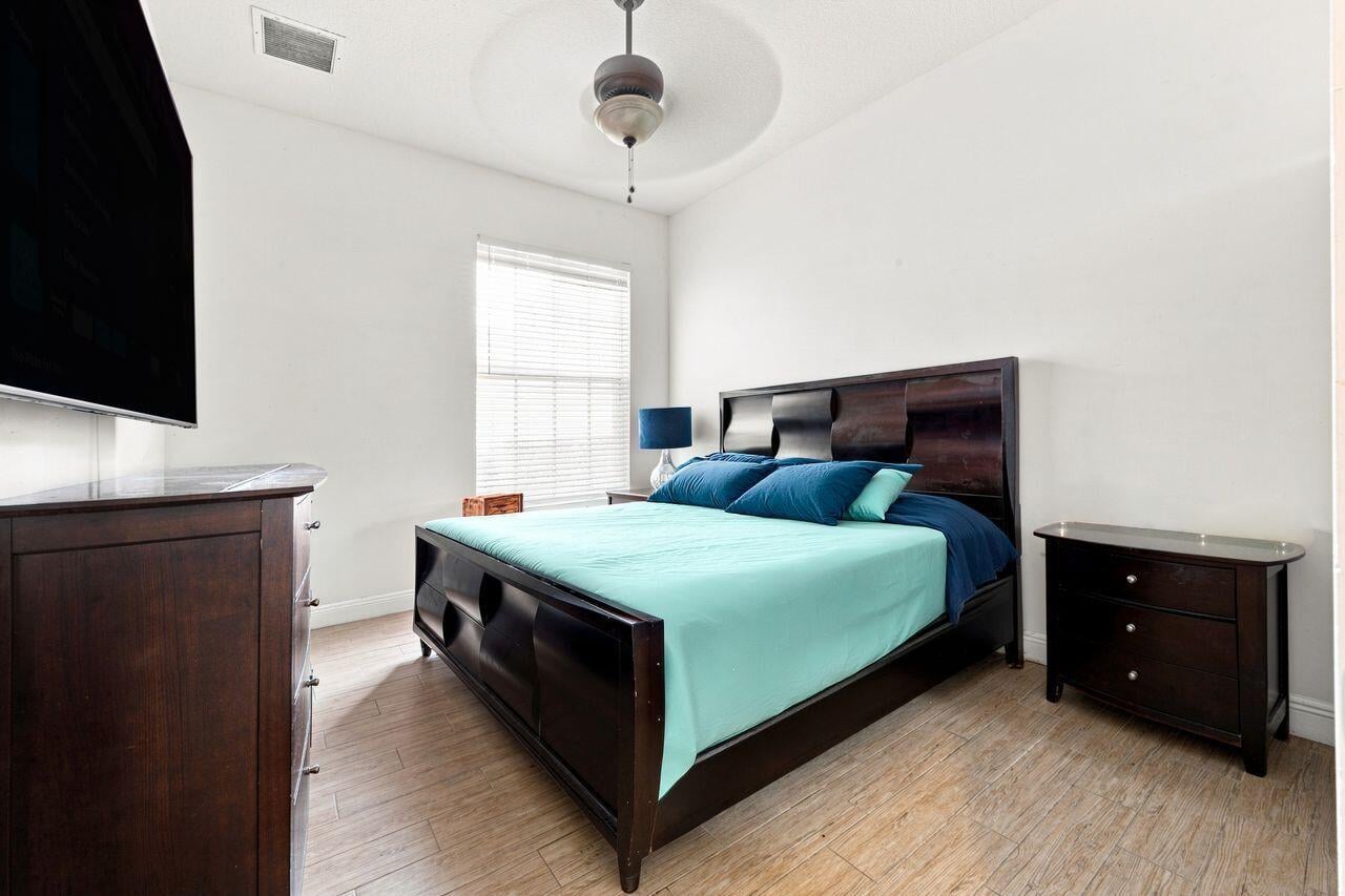 Residence photo 25