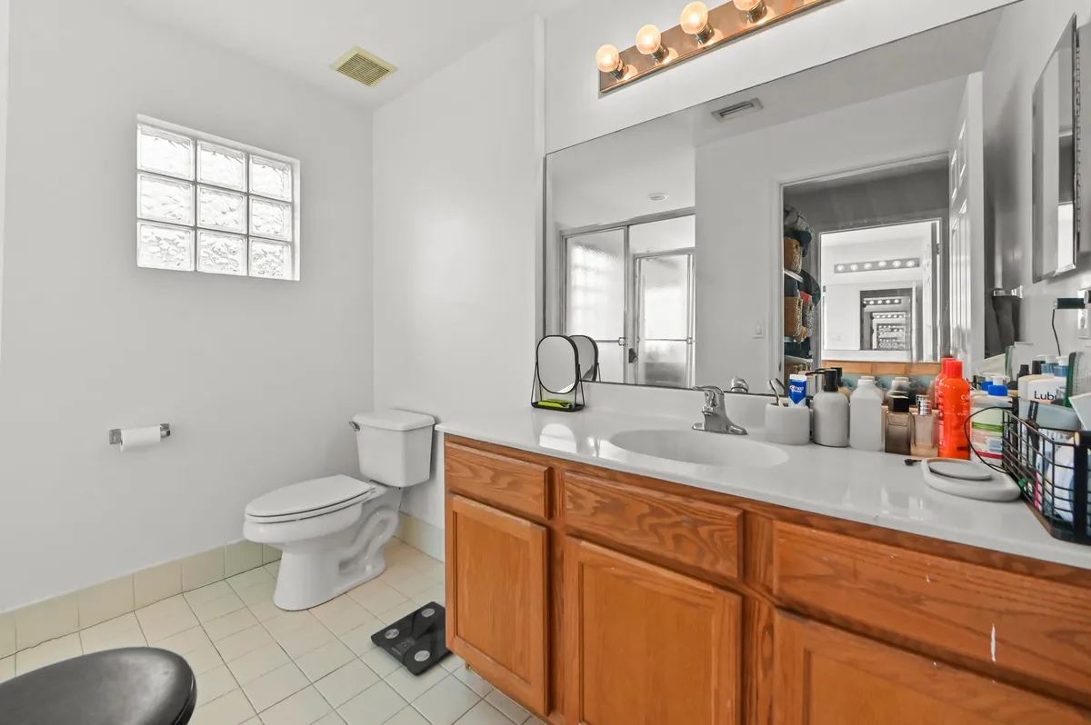 Residence photo 22