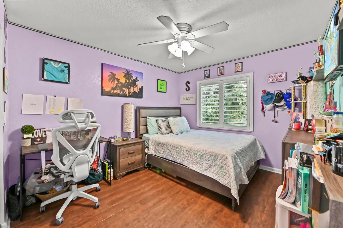 Residence photo 28