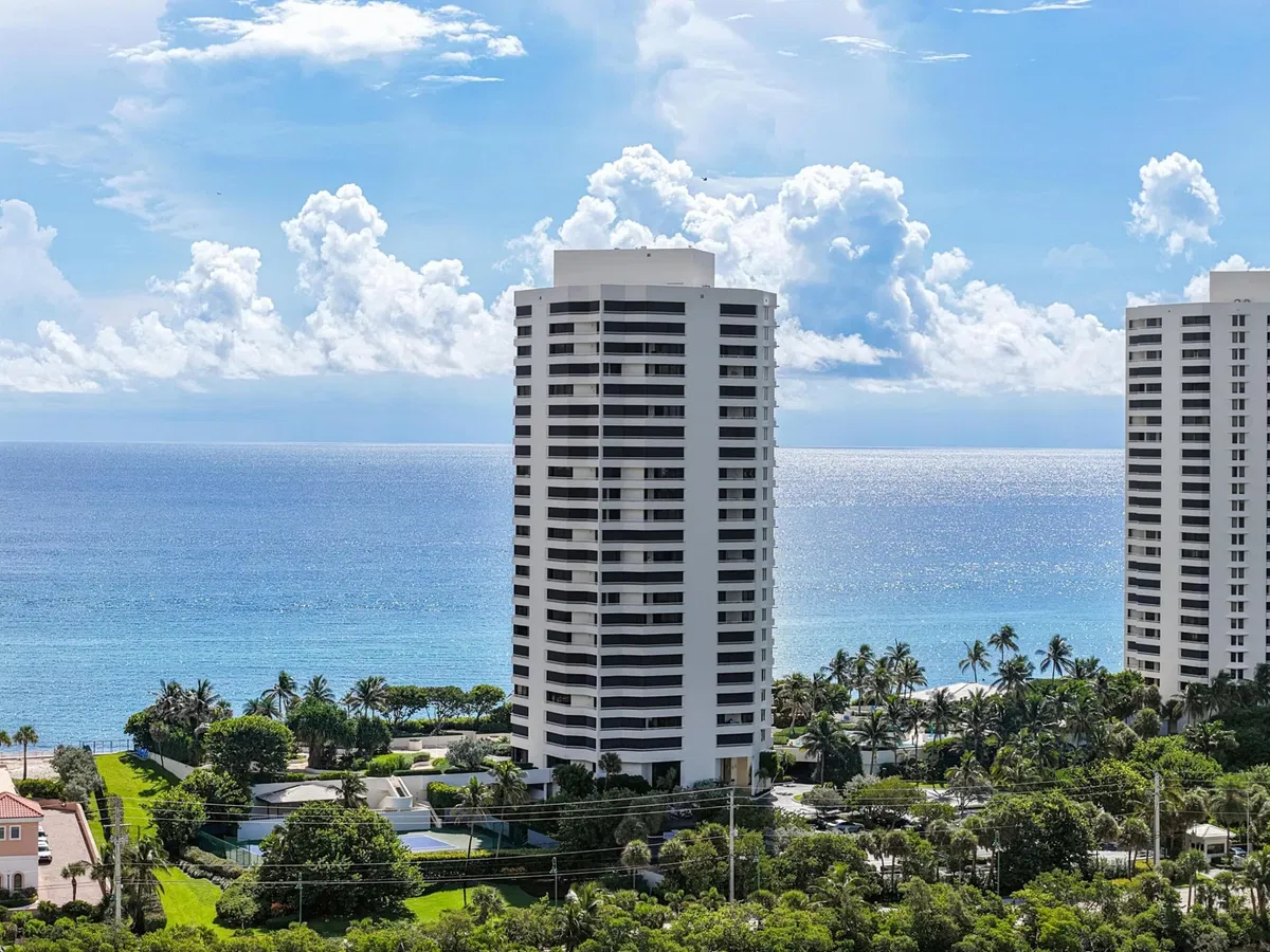 Singer Island Unit 12C photo 25