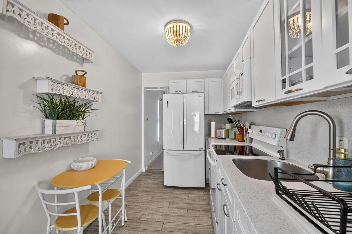 West Palm Beach Residence photo 22