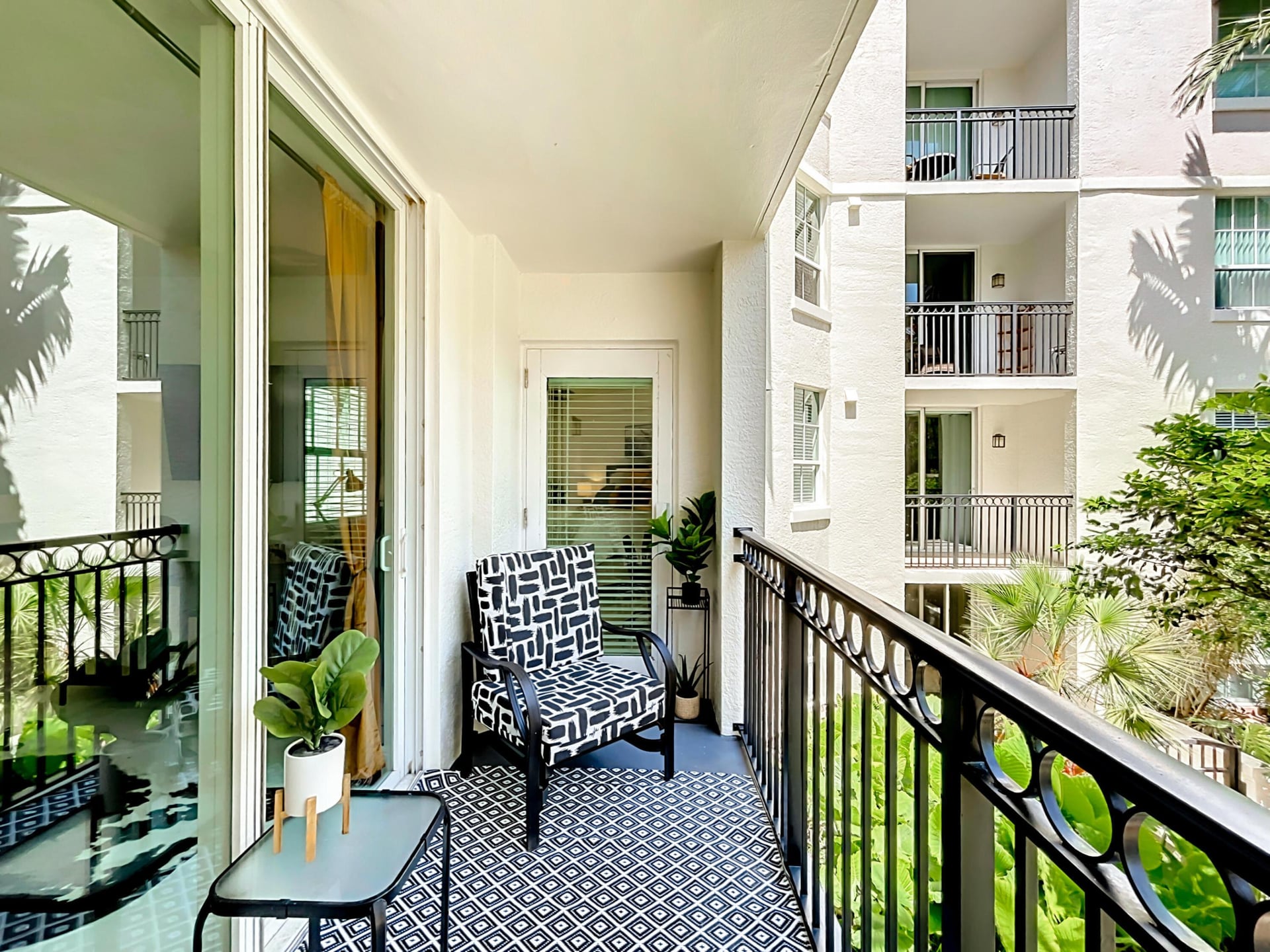 The Prado Unit 630 photo 19