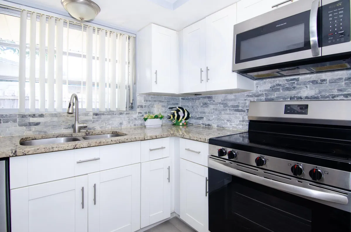 Residence photo 34