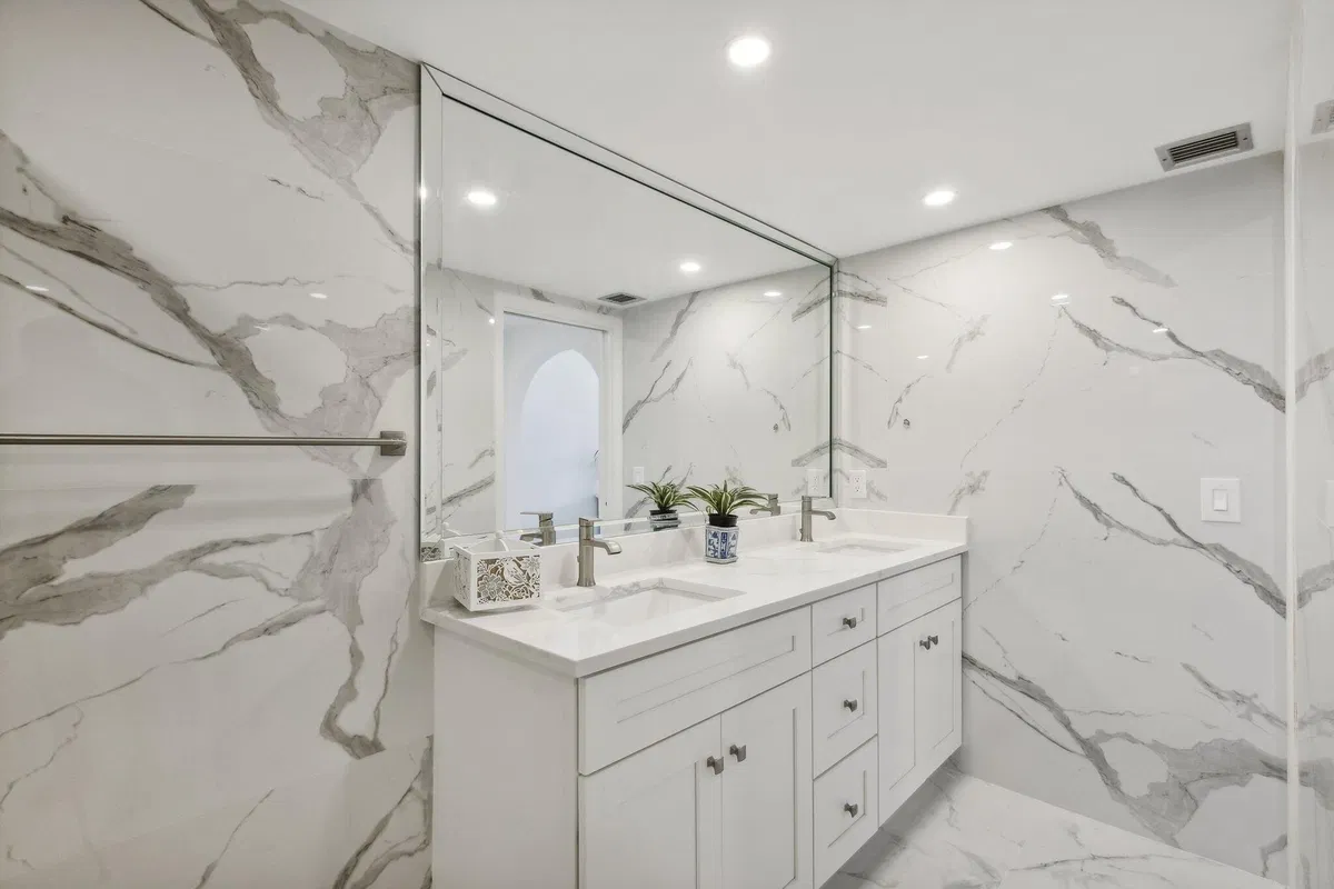 South Palm Beach Unit 2050 photo 25